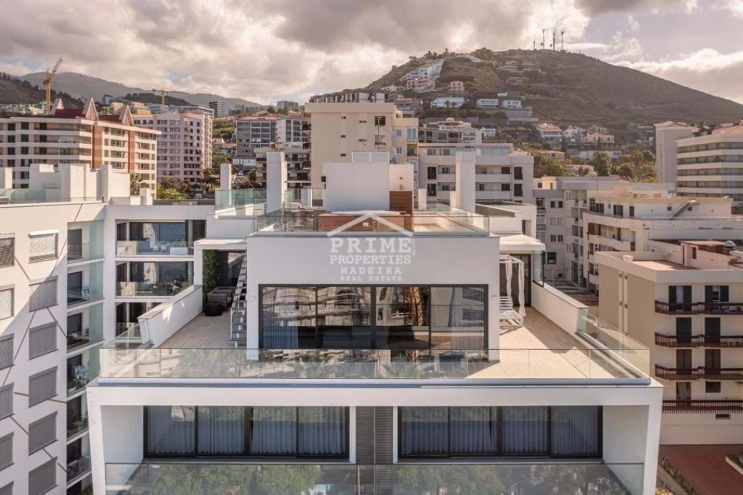 Apartamento T5 para Venda em São Martinho Foto 40