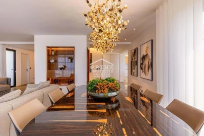 Apartamento T5 para Venda em São Martinho