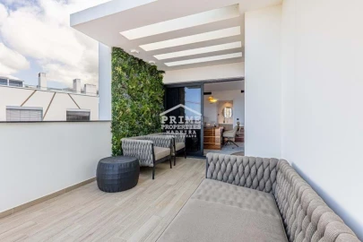Apartamento T5 para Venda em São Martinho