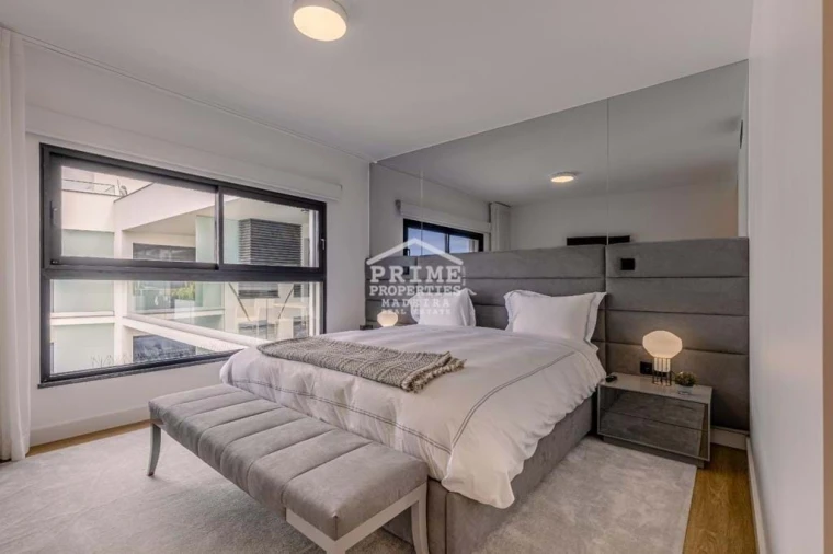 Apartamento T5 para Venda em São Martinho Foto 25
