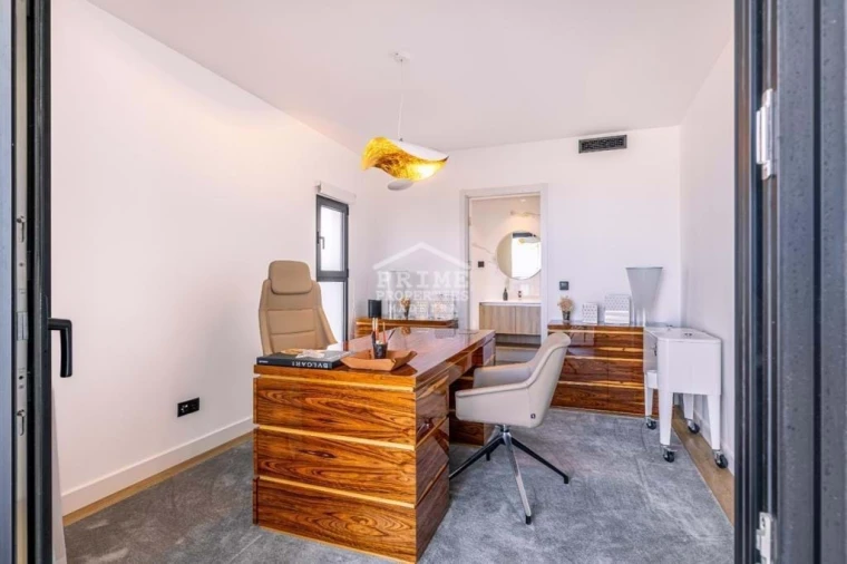 Apartamento T5 para Venda em São Martinho Foto 29