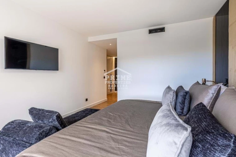 Apartamento T5 para Venda em São Martinho Foto 23