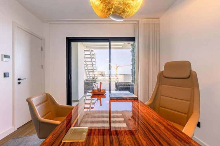 Apartamento T5 para Venda em São Martinho Foto 30