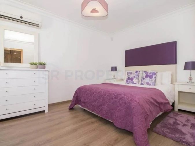 Moradia T4 para Venda em Guia Foto 13