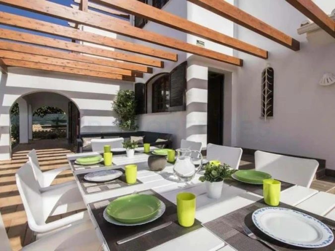 Moradia T4 para Venda em Guia Foto 23