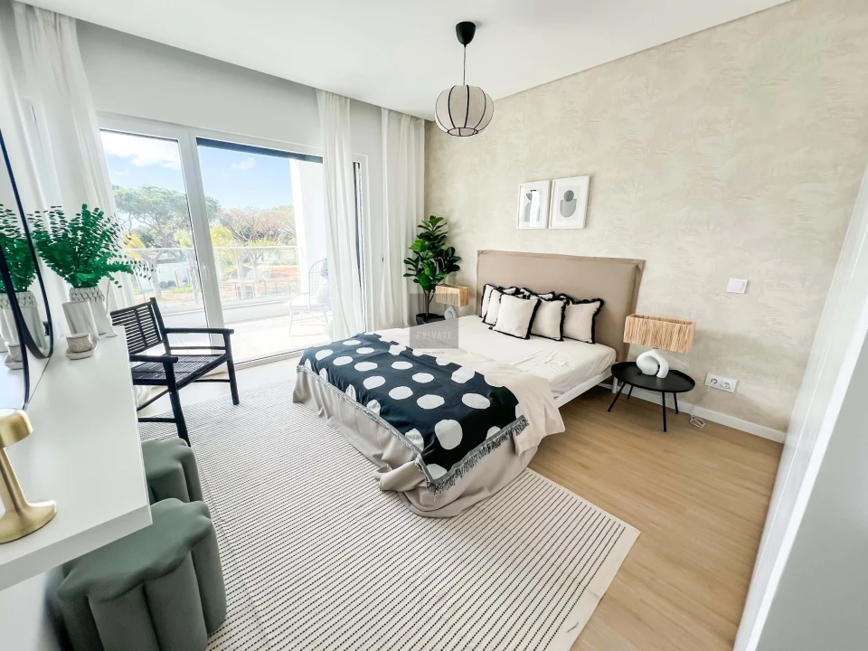 Moradia T3 para Venda em Quarteira Foto 27