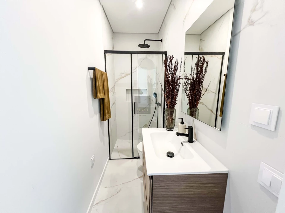 Moradia T3 para Venda em Quarteira Foto 44