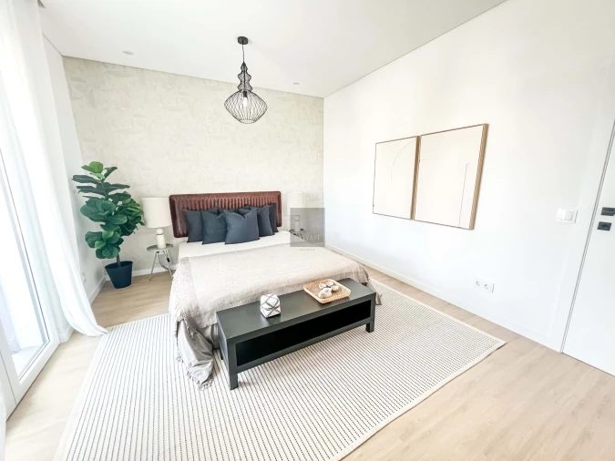 Moradia T3 para Venda em Quarteira Foto 36