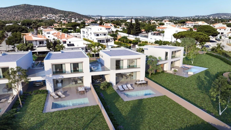 Moradia T3 para Venda em Quarteira Foto 11