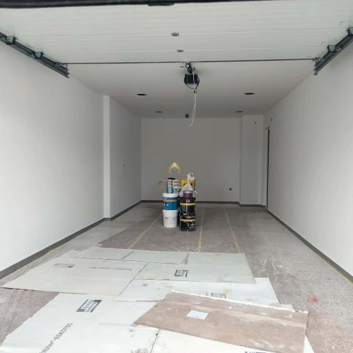 Moradia T4 para Venda em Vialonga Foto 39