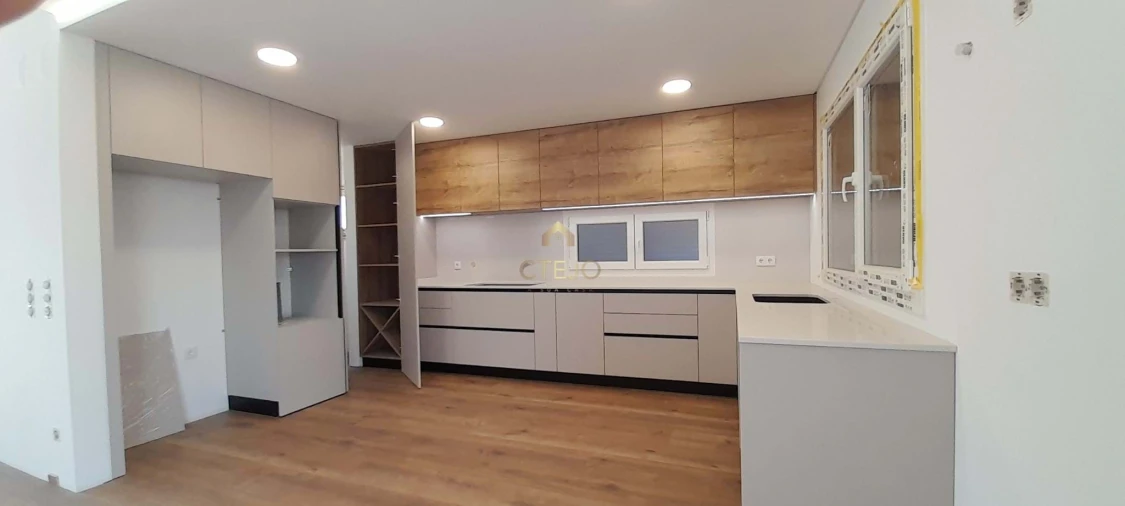 Moradia T4 para Venda em Vialonga Foto 2