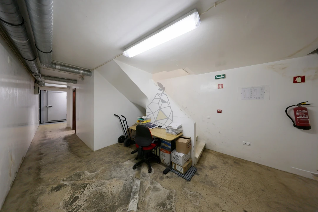 Negócio para Venda em Alvor Foto 30