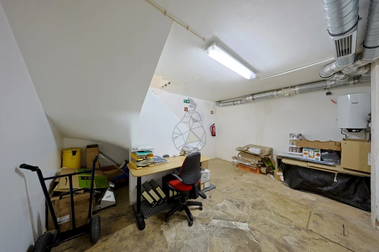 Negócio para Venda em Alvor Foto 29