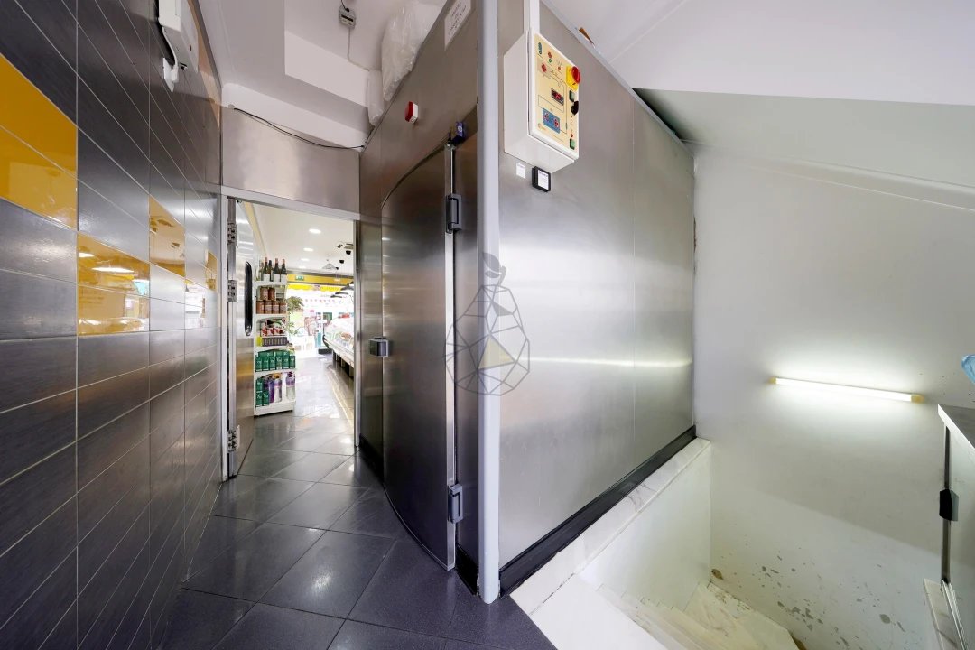 Negócio para Venda em Alvor Foto 10