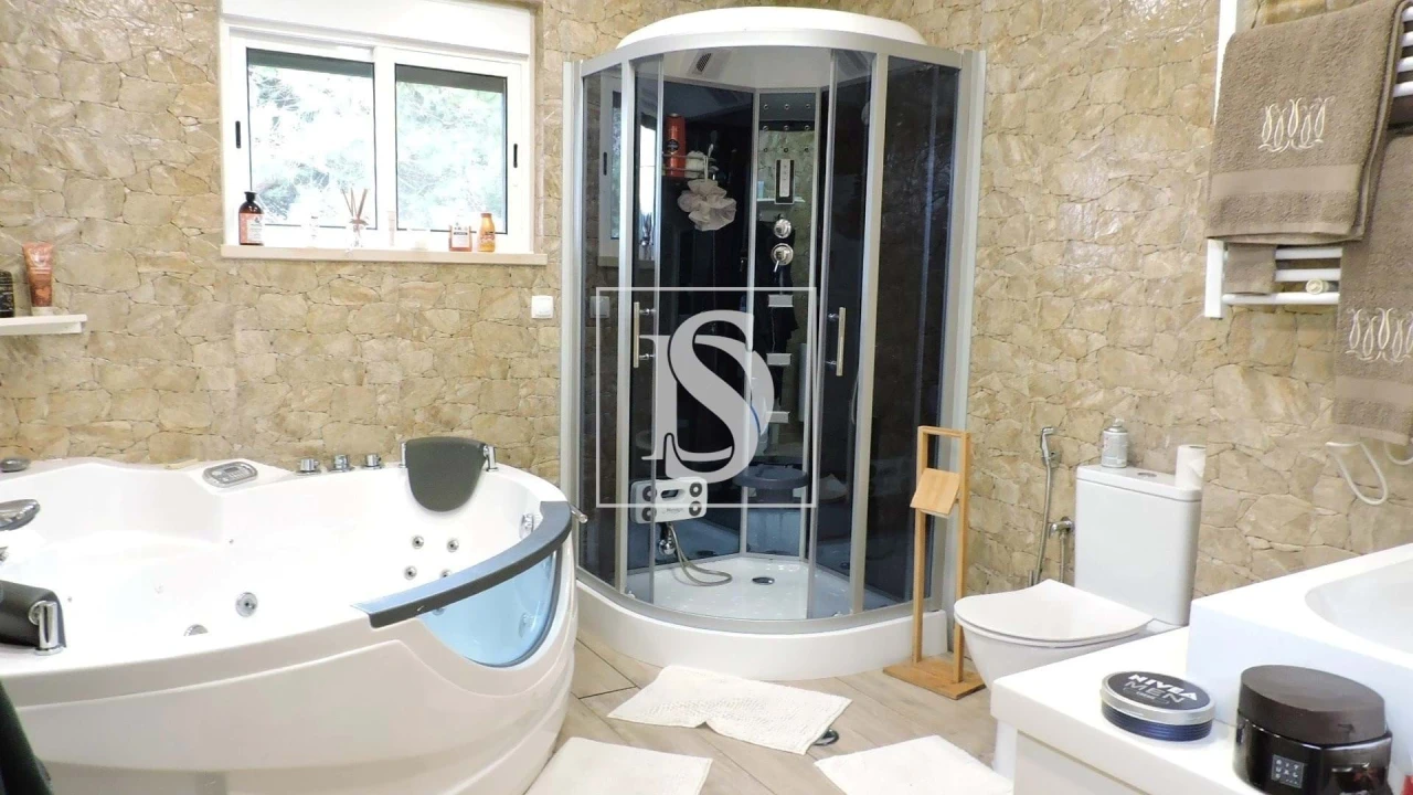 Quinta T3 para Venda em Agualva e Mira-Sintra Foto 12