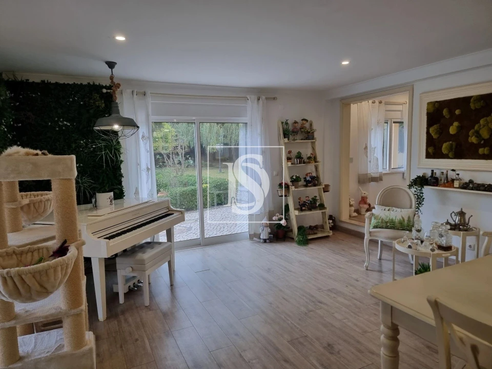 Quinta T3 para Venda em Agualva e Mira-Sintra Foto 4