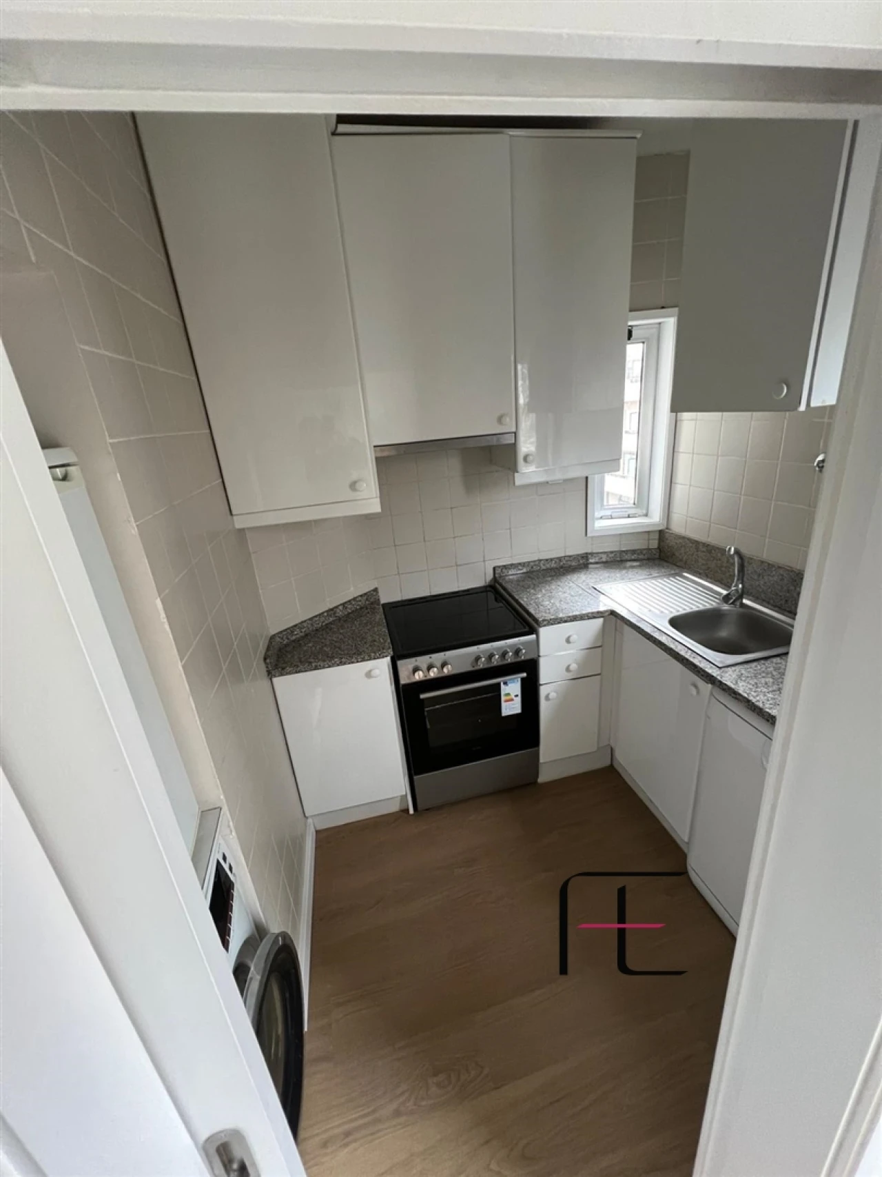 Apartamento T1 para Venda em Bonfim Foto 3