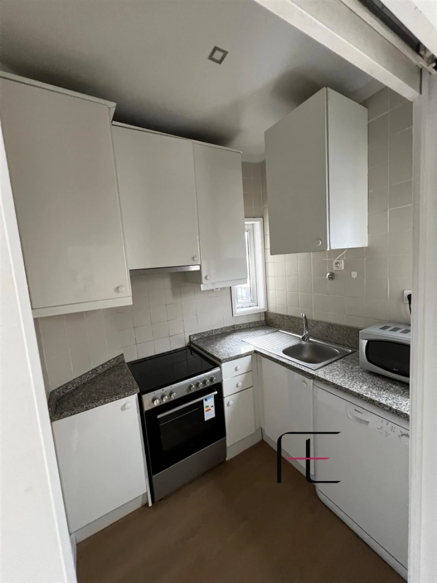 Apartamento T1 para Venda em Bonfim Foto 4