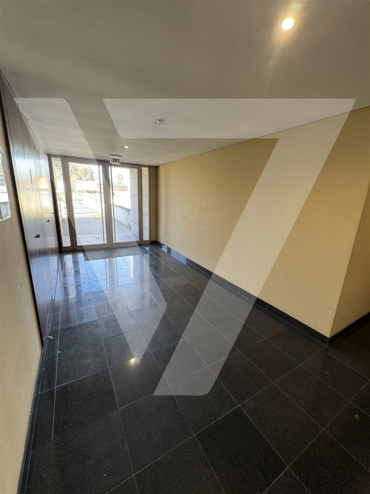 Apartamento T1 para Venda em Paranhos Foto 35