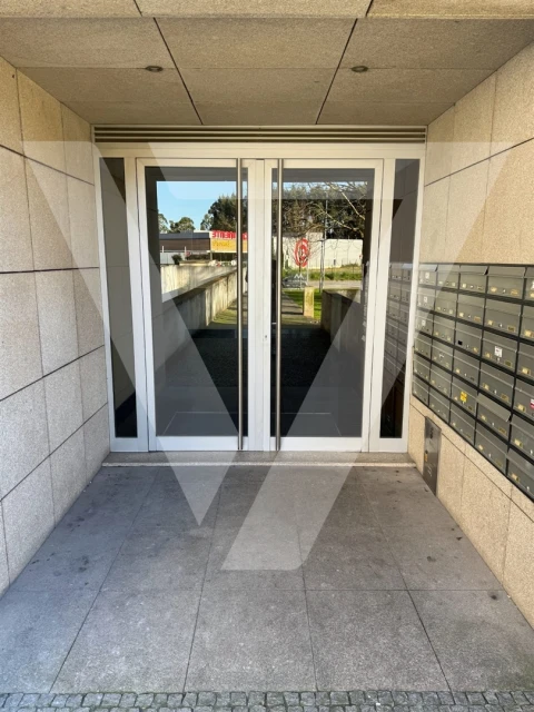 Apartamento T1 para Venda em Paranhos