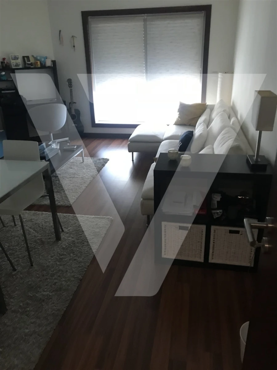 Apartamento T1 para Venda em Paranhos Foto 5
