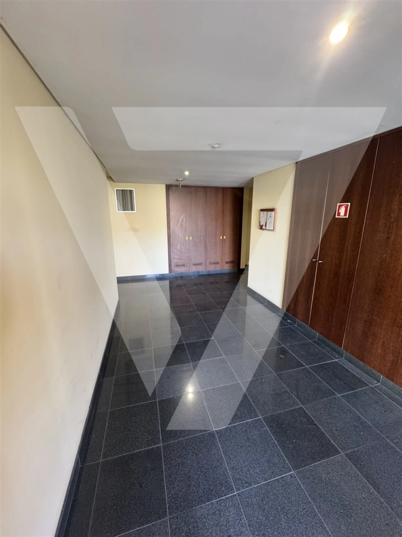 Apartamento T1 para Venda em Paranhos Foto 32