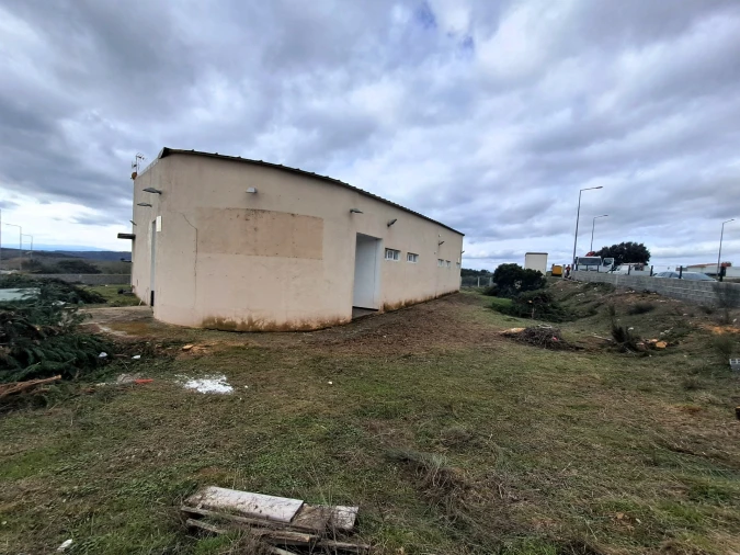 Armazém para Arrendamento em Vimioso Foto 22