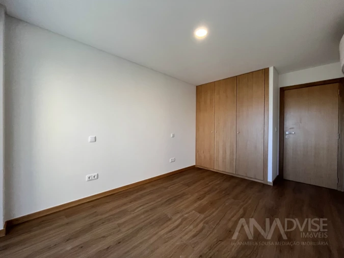 Apartamento T2 para Venda em Repeses e São Salvador Foto 10
