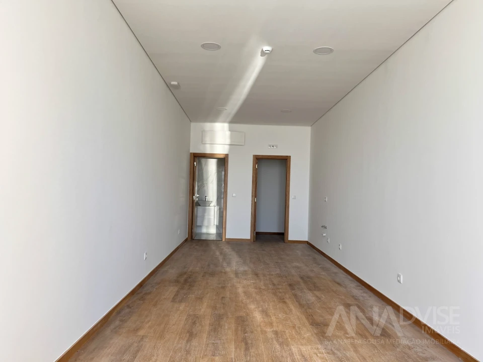 Apartamento T2 para Venda em Repeses e São Salvador Foto 2
