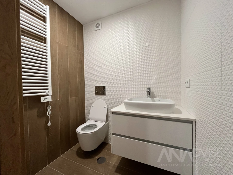 Apartamento T2 para Venda em Repeses e São Salvador Foto 7