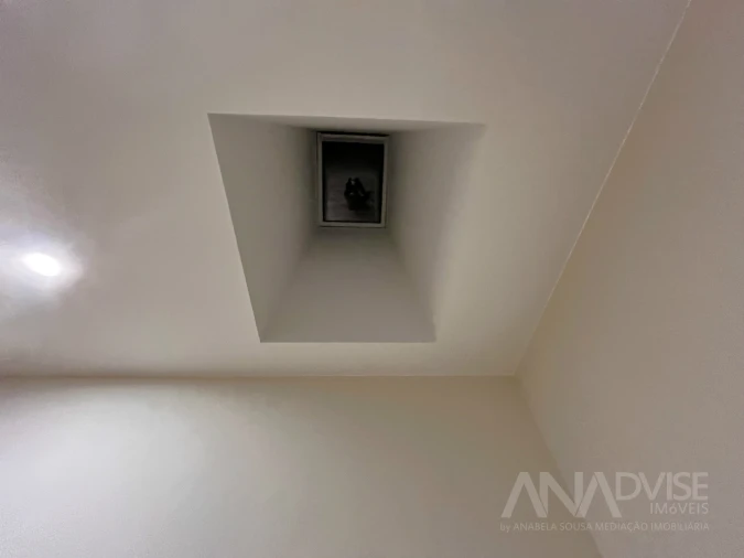 Apartamento T2 para Venda em Cavernães Foto 9