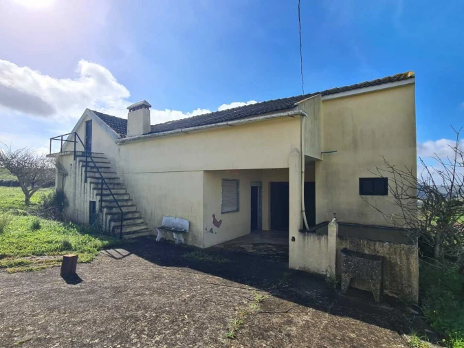 Moradia T4 para Venda em Carnota Foto 13