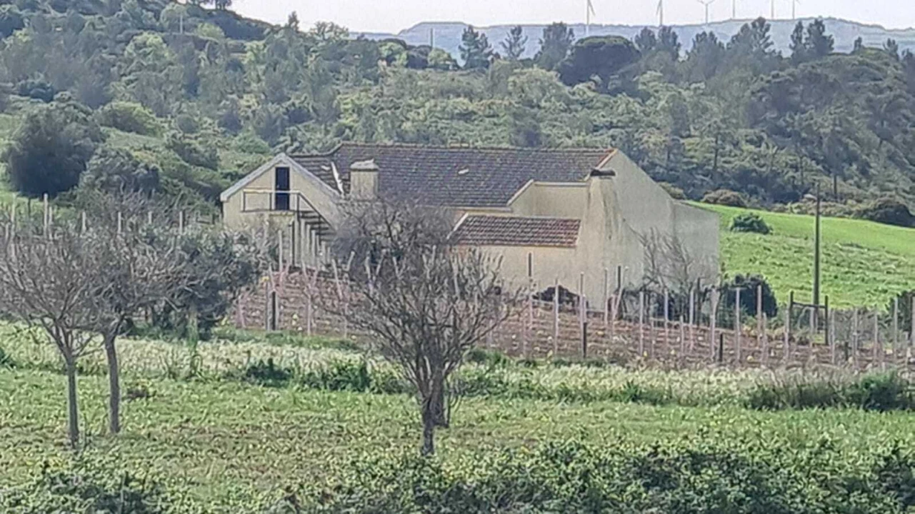 Moradia T4 para Venda em Carnota Foto 2