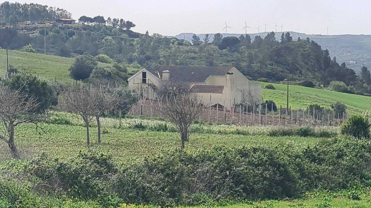 Moradia T4 para Venda em Carnota Foto 6