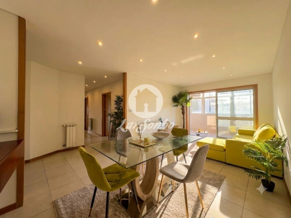 Apartamento T3 para Venda em Vila do Conde Foto 1