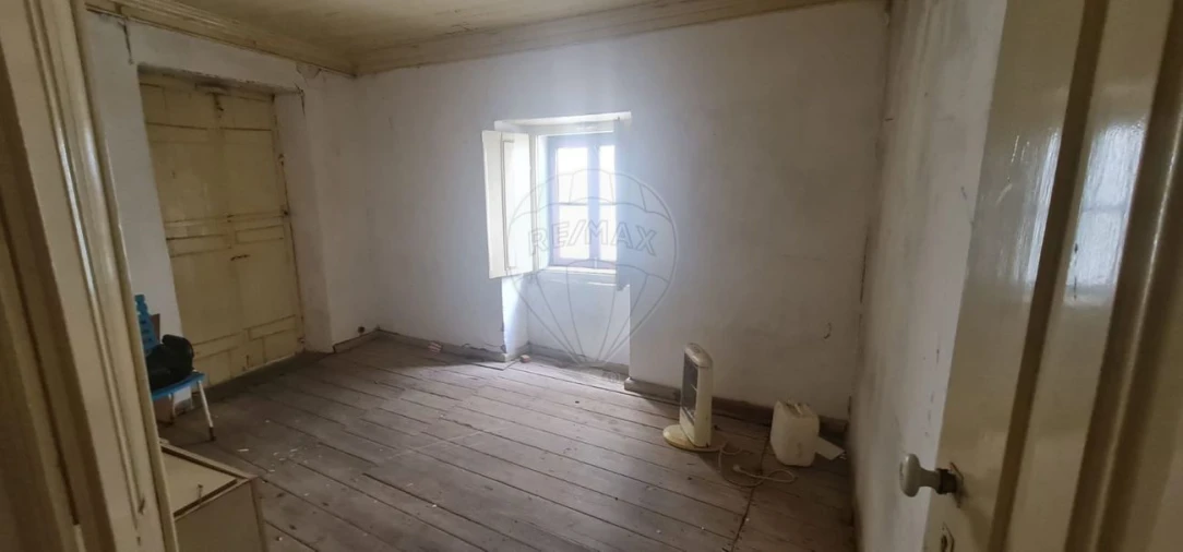 Loja para Venda em Envendos Foto 1