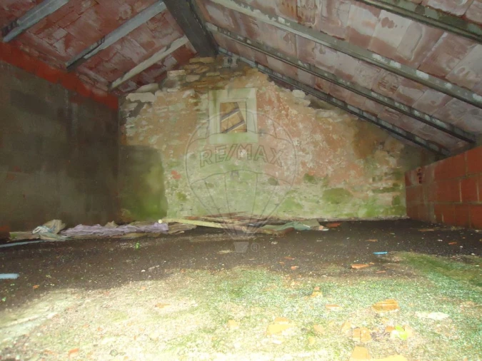 Armazém para Venda em Arrimal e Mendiga Foto 17