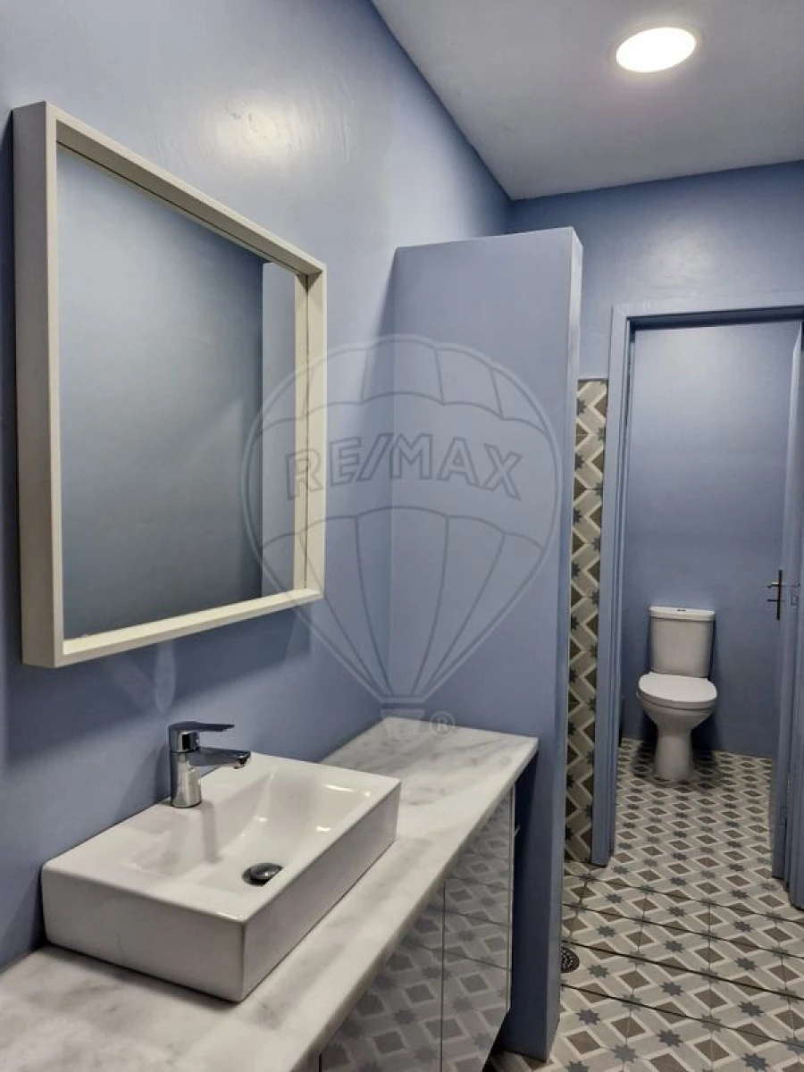 Loja para Arrendamento em Espinho Foto 6