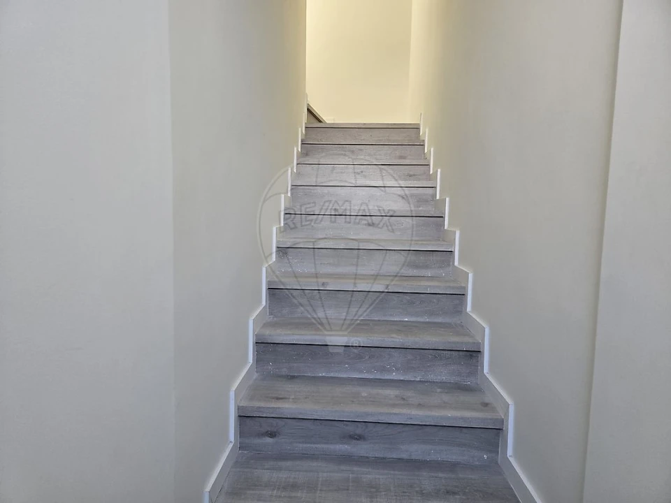 Apartamento T3 para Arrendamento em Matosinhos e Leça da Palmeira Foto 3