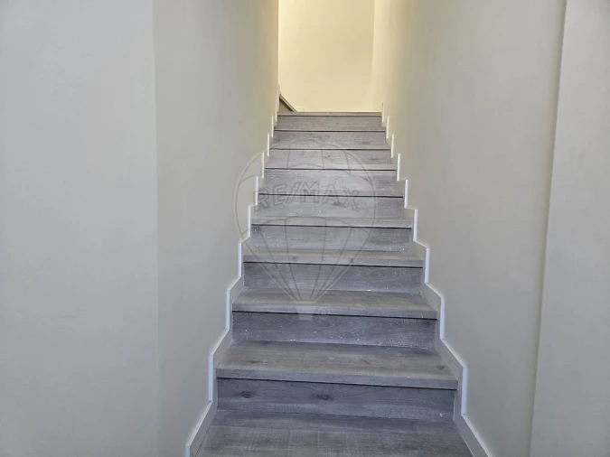 Apartamento T3 para Arrendamento em Matosinhos e Leça da Palmeira Foto 3