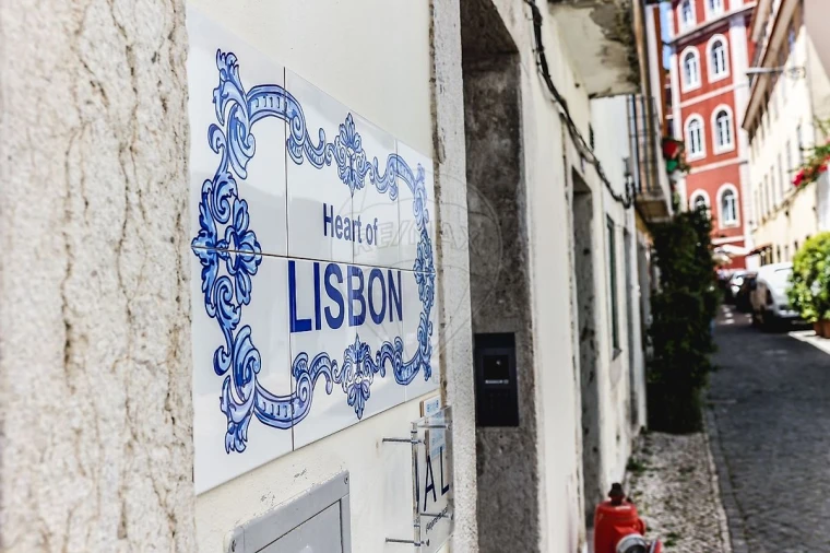 Negócio para Venda em Santa Maria Maior Foto 30