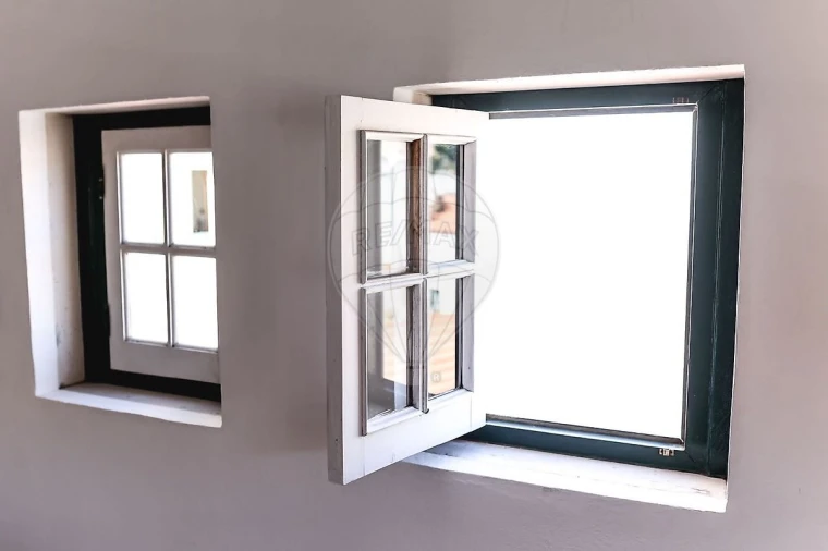 Negócio para Venda em Santa Maria Maior Foto 36