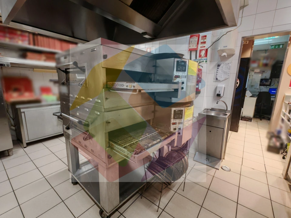 Negócio para Venda em Santa Maria da Feira, Travanca, Sanfins e Espargo Foto 9
