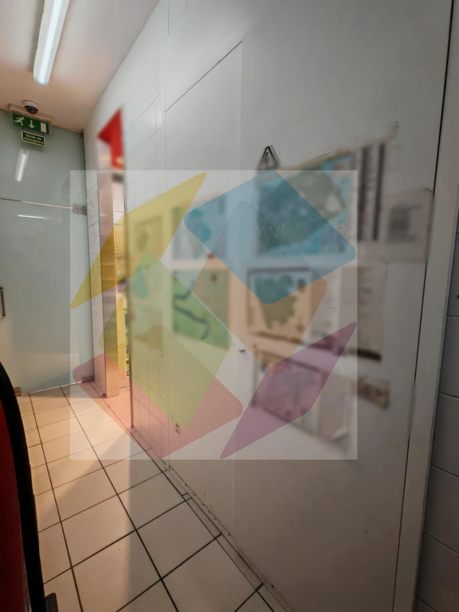 Negócio para Venda em Santa Maria da Feira, Travanca, Sanfins e Espargo Foto 13