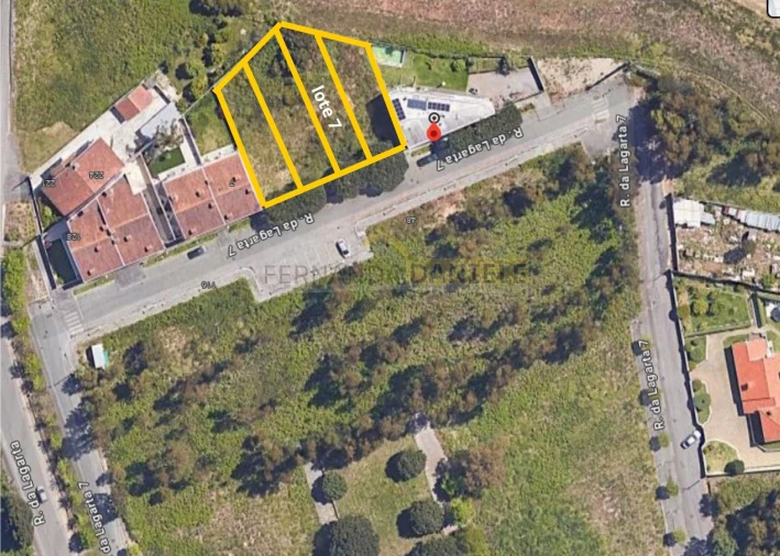 Terreno Comércio / Armazém para Venda em Anta e Guetim Foto 1