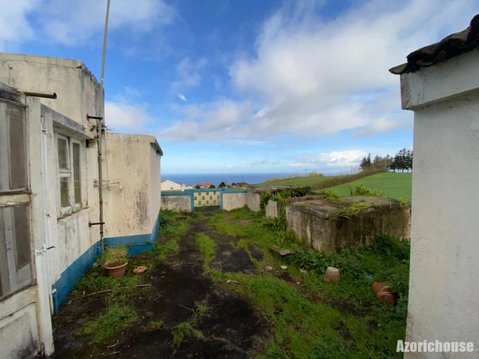 Moradia T2 para Venda em Lomba da Maia Foto 10