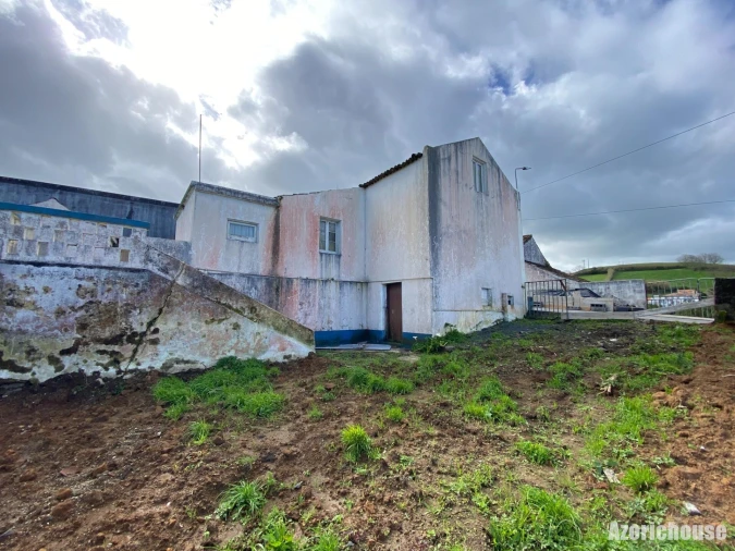 Moradia T2 para Venda em Lomba da Maia Foto 13