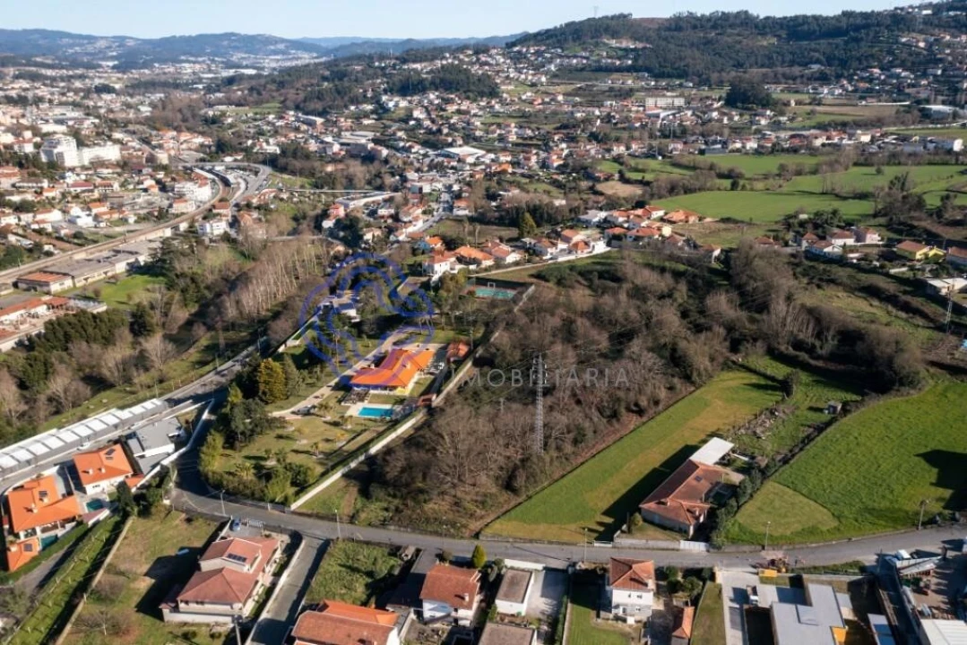 Terreno para Venda em São Tomé de Negrelos Foto 3