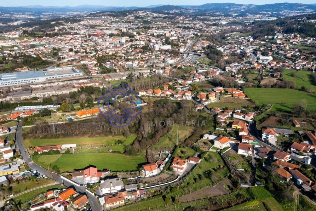 Terreno para Venda em São Tomé de Negrelos Foto 10