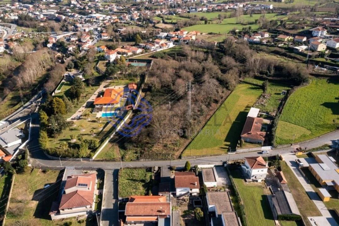 Terreno para Venda em São Tomé de Negrelos Foto 7